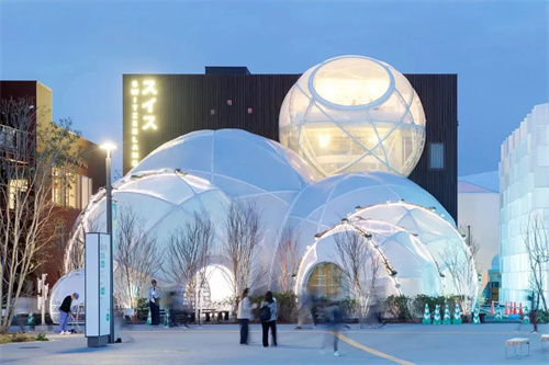 探秘大阪世博会：瑞士馆的绿色奇迹与轻盈感