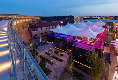 大阪世博会卢森堡馆，膜结构缔造感官奇境